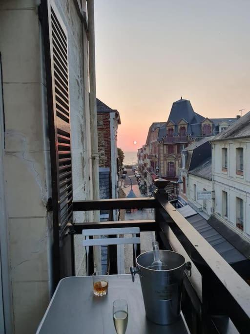 T2 Hypercentre A 200 M De La Appartement